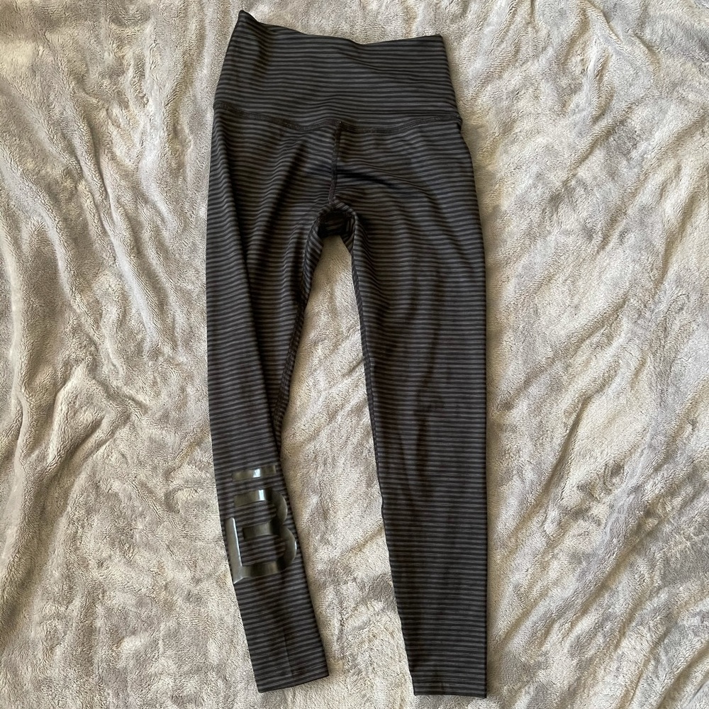 Surf Stripe High Waisted Beyond Yoga midi legging